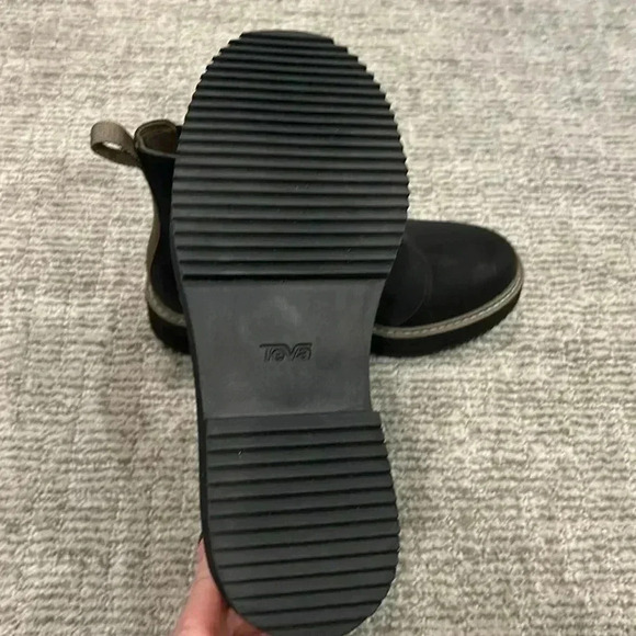 Teva Midform Water Repellent Chelsea Boot - Picture 5 of 6